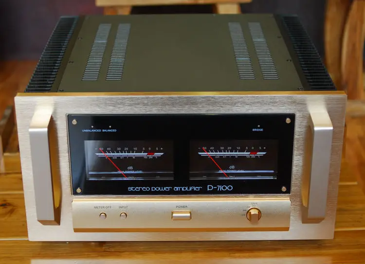 Стерео усилитель мощности P 7100 копия Accuphase каждый канал обеспечивает достаточную