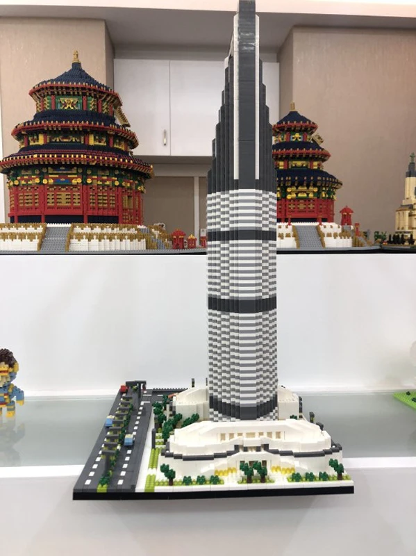 YZ 070 всемирно известная архитектура Королевство башня 3D модель Сделай Сам 4692 шт