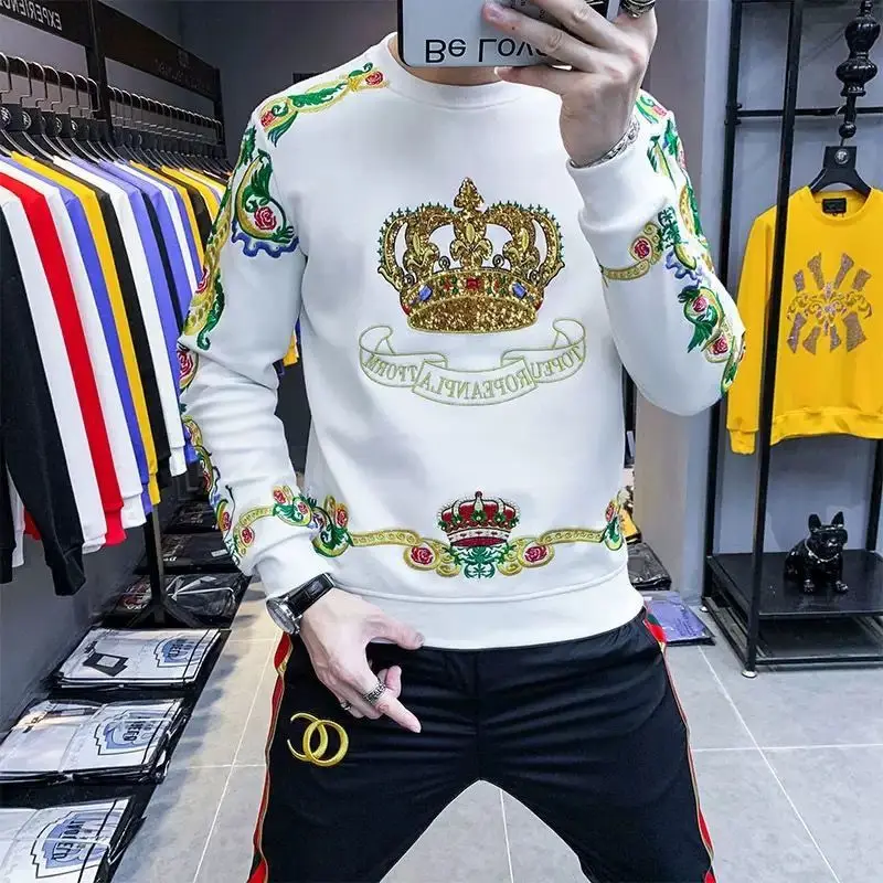 

2022 spring and autumn new men's long-sleeved t-shirt heavy industry embroidery fashion crown slim sweater bottoming shirt