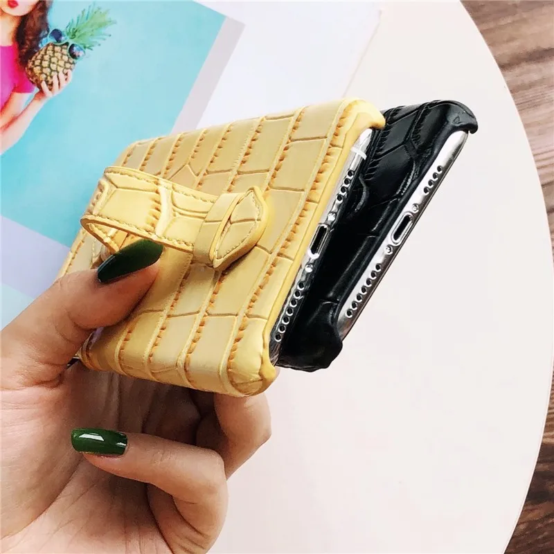 Crocodile Pattern Wristband Phone Cover Case For Iphone 14 13 12 11 Pro Xs Max X  Xr 8 7 Plus Luxury Pu Leather Coque Fundas