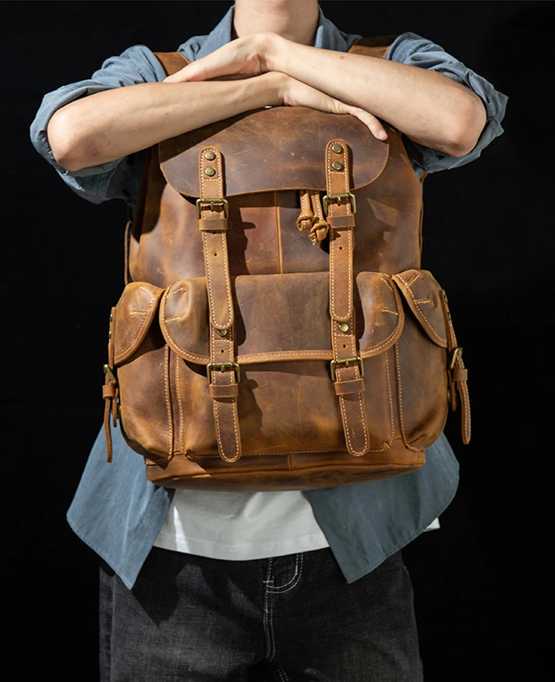 Leather Backpack Travel Pioneer™ - Dark Brown