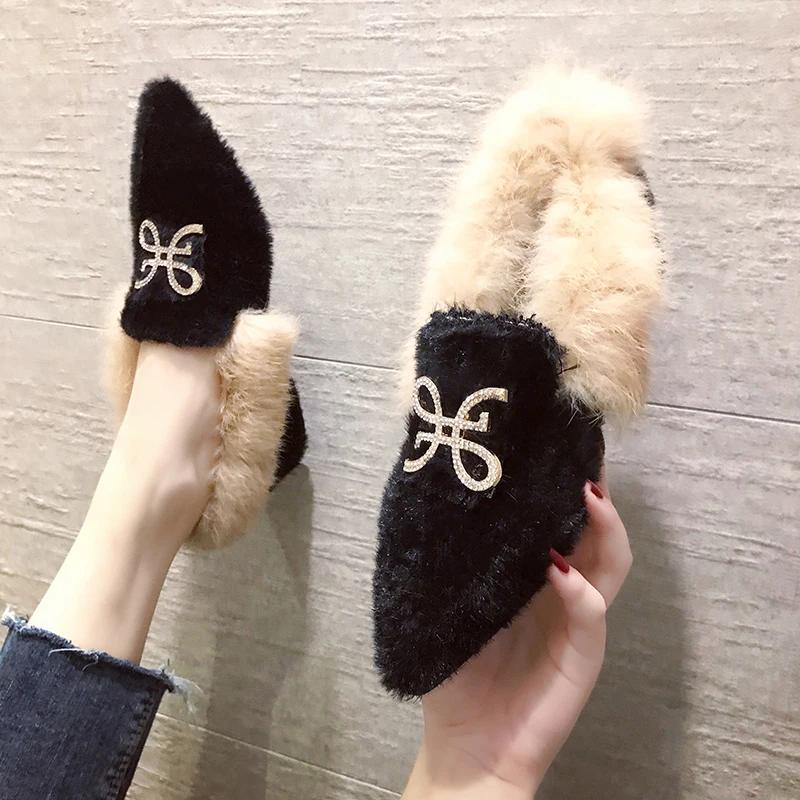 На зимнем меху Женская обувь без каблуков с украшением в виде кристаллов