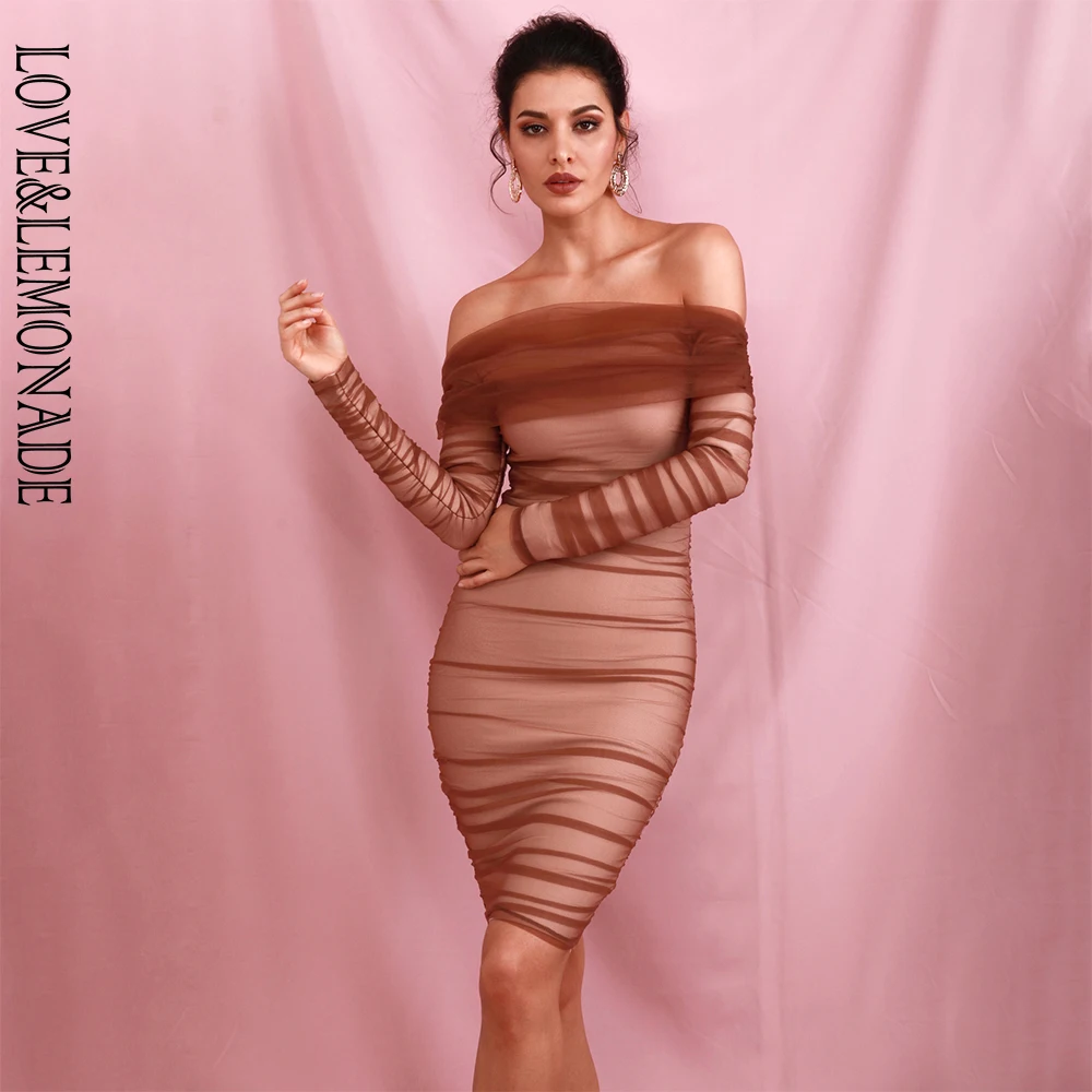 Женское мини платье с длинным рукавом LOVE & LEMONADE темно коричневое облегающее