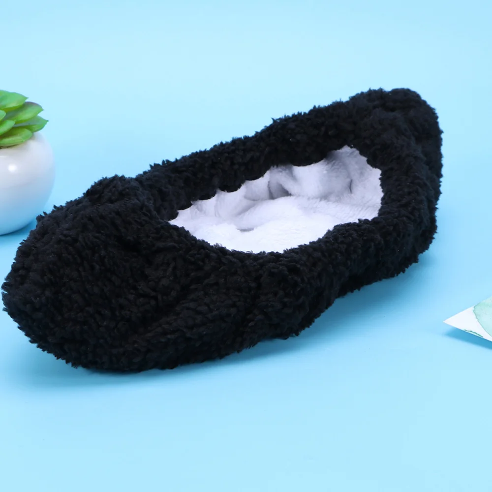 

2 Pairs of Elastic Skating Cover Plush Shoes Cover Durable Ice Skating Hockey Skates Cover Skating Shoe Accessory- Size XL