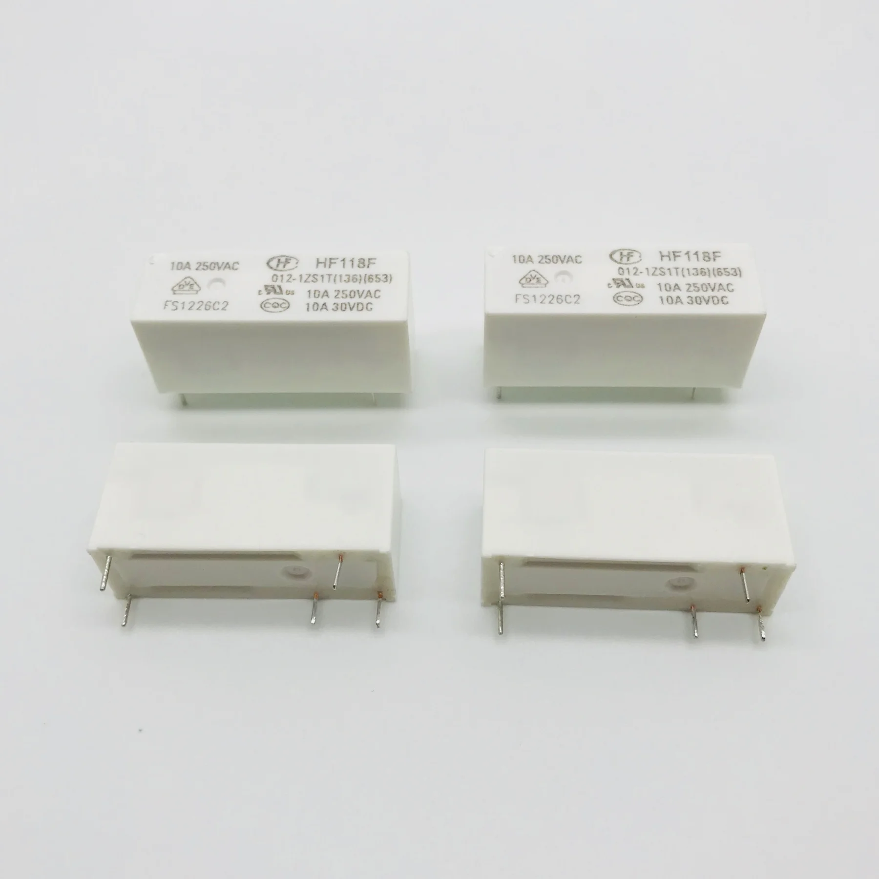 HF118F-012-1ZS1T(136)(653) 12VDC 10A реле