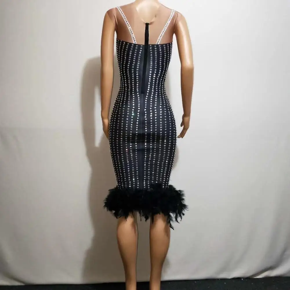 

Full Rhinestone Women Black Feathers Sleeveless Slim Party Knee Length Dress Vintage Female Skinny Singer Performance Costumes