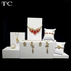 Витрина для ювелирных изделий, держатель для ожерелья, белая полиуретановая твердая геометрия, реквизит для фотографии, витрина для ювелирных изделий