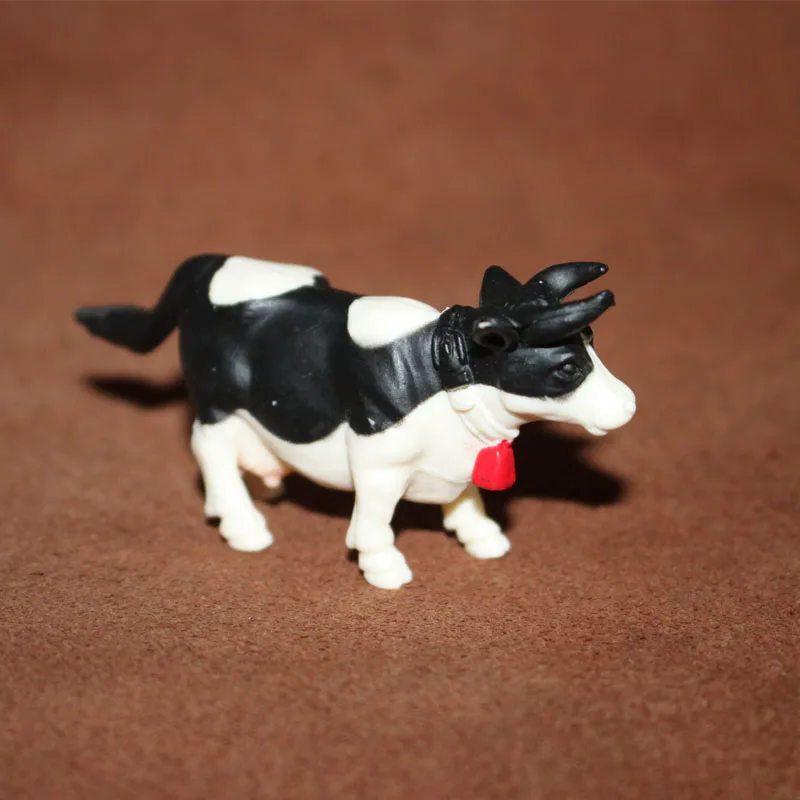

Simulation Farm Animals Cows Model Bull Miniatures Action Figure Figurines Children Cognitive Toys Home Scene Fairy Garden Decor