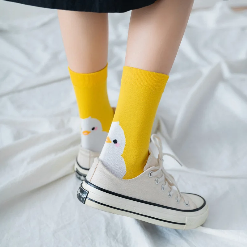 Woman funny cartoon little yellow duck socks cute fashion happy woman socks 4 color kawaii animal woman cotton socks
