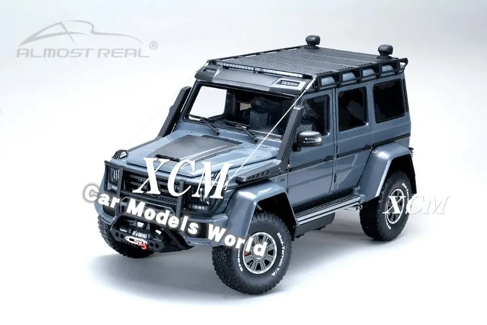 Литая модель автомобиля для почти реального 550 приключений G 500 4x4 1:18 (серый) +