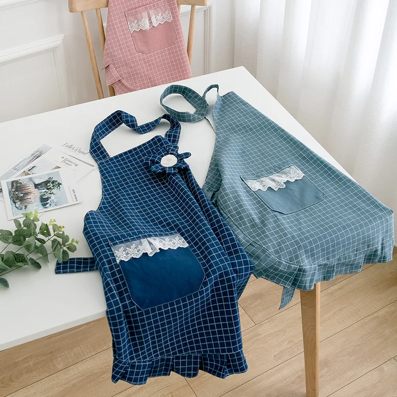 Женский кухонный фартук в клетку 65 х95 см
