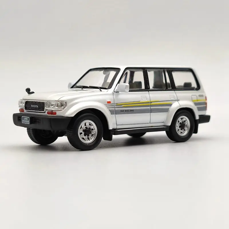 

Master 1:64 To~ta Land Cruiser LC80 Diecast Model Collection Toys Car Silver White Left Cab