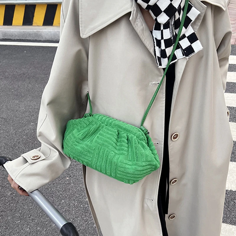 2022 new brand green towel fabric women single shoulder bag fashion plaeted cloud bag ladies casual handbag female messenger bag free global shipping