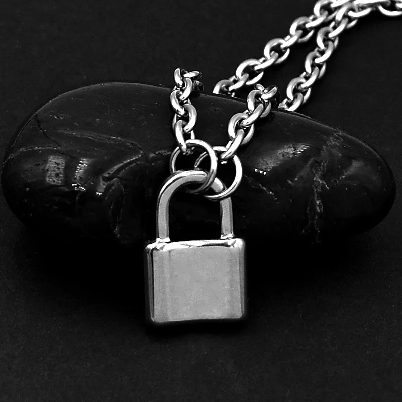 Ожерелье женское из нержавеющей стали длинная цепочка серебристого цвета с