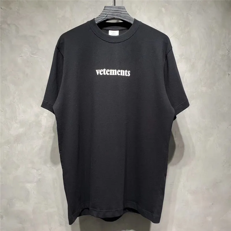 

Loose Oversized Vetements T Shirt Big Patch Tag Men Wome 1:1 High Quality Orange Vetements Short Sleeve Top Tees T-shirts