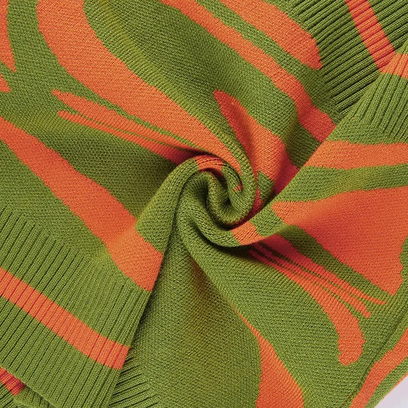 

Women's Woolen Vest, Short Abstract Corrugated Neckline, Wrapped Chest, Women's Bottoming Top, Green