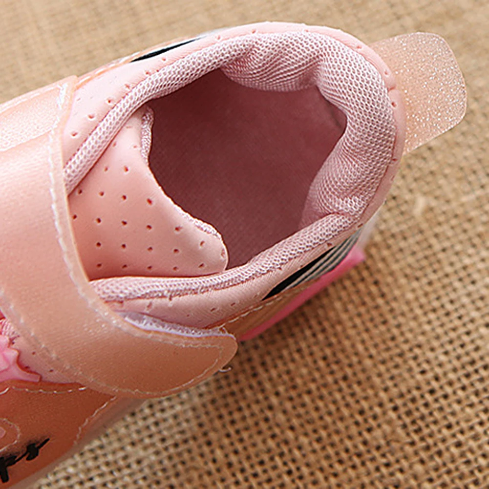 New Kids shoes Led shoes Casual Sport Running Shoes Sneakers Children Luminous Shoes Boys Girls Stripe Baby Non-slip Sneakers