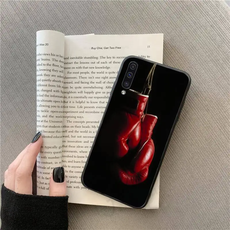 

Boxing Girl Gloves art pattern Phone Case For Samsung galaxy S 9 10 20 A 10 21 30 31 40 50 51 71 s note 20 j 4 2018 plus