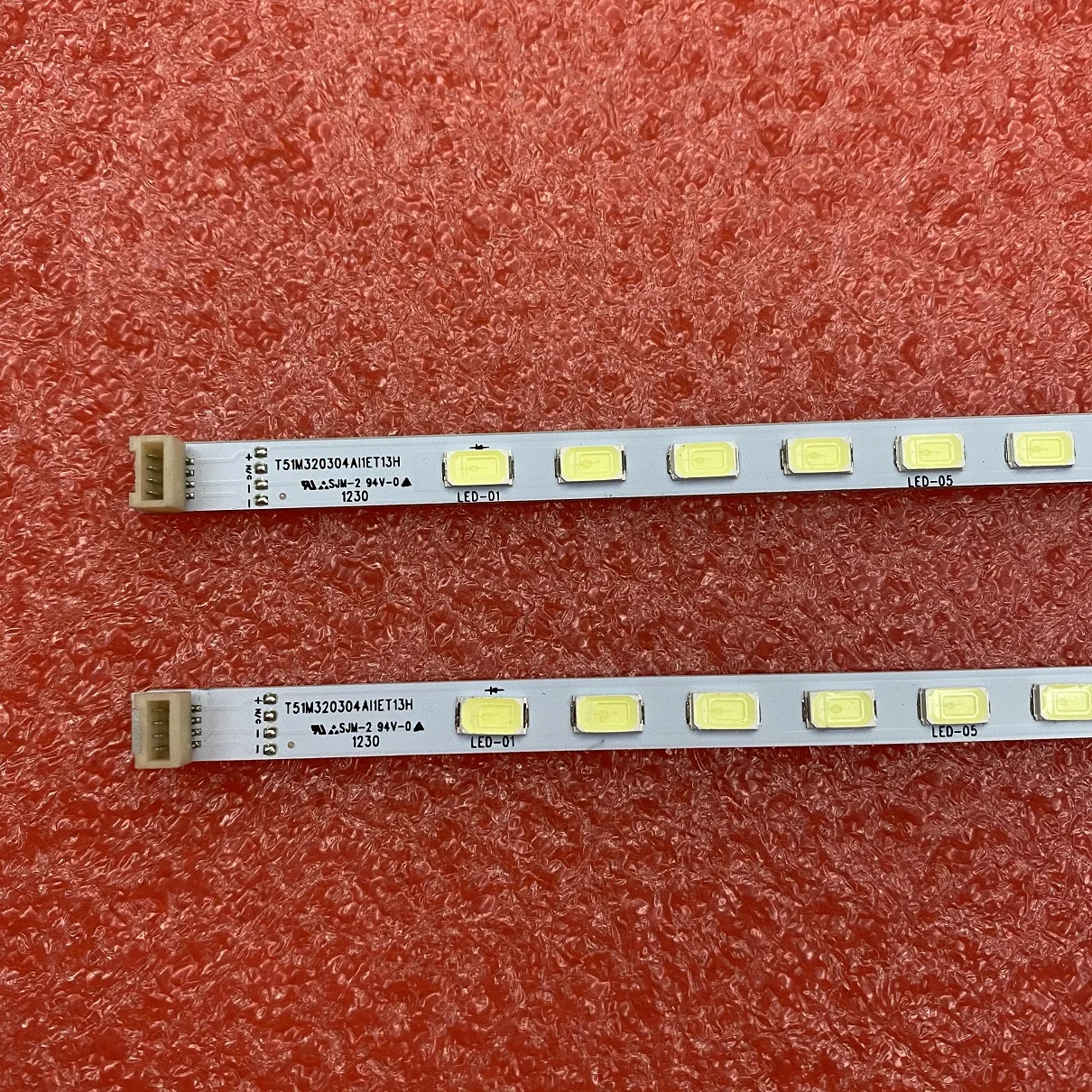 Светодиодная лента для подсветки T51M320304AI1ET13H 67 725790 0A0 TOT32LB02 LVW320CSTT 2 шт.|strip|strip ledstrip a