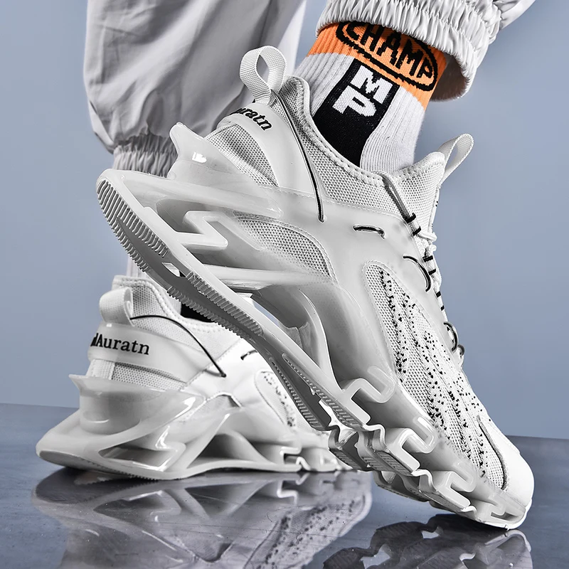 

High Elasticity Men Running Shoes 45 Breathable Men's Sport Shoes Luminous Fashion Male Casual Shoes Blade Trainning Gym Shoes