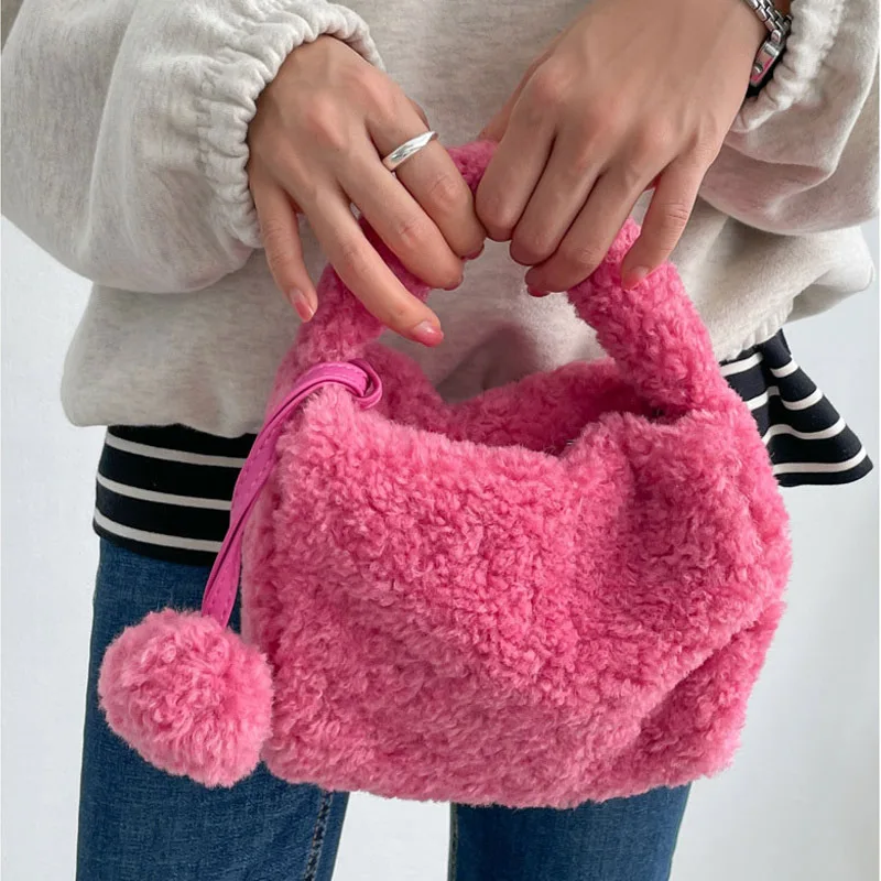 

Сумка кросс-боди Женская из мягкого искусственного меха, зима 2021