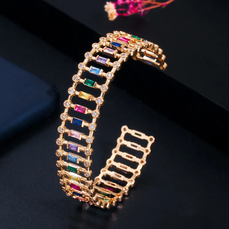 Ювелирные изделия Pera Z063 для женщин с красными и радужными Фианитами большие