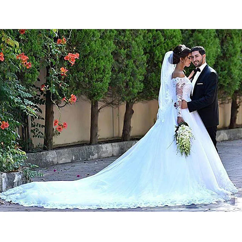 

2020 lace wedding dress church grass tail wedding dress new fashion wedding dress