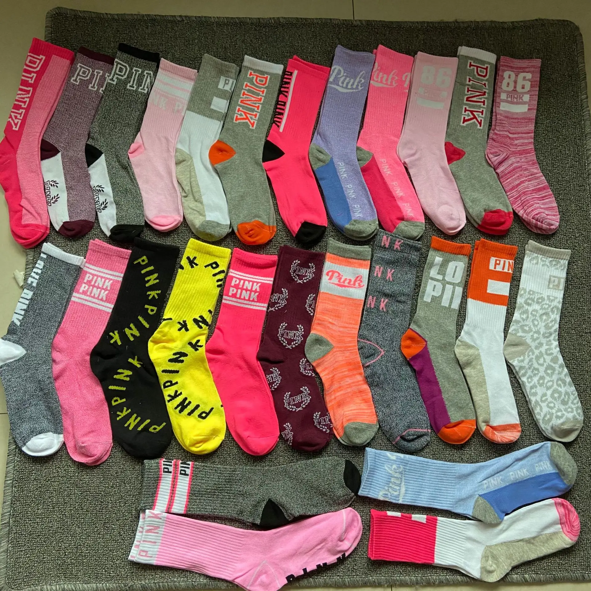 

Socks Woman Pure Cotton Calcetines La Mujer Socks Women Harajuku Kawaii Skarpetki Damskie Meias Mulher Kobieta Skarpety Lovely