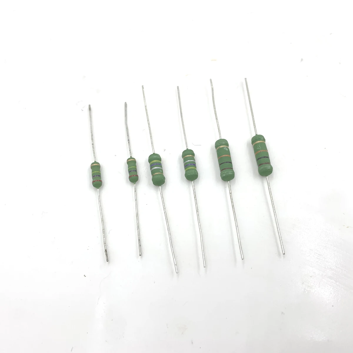 100Pcs 3.9R 4.3R 4.7R 3.9ohm 4.3ohm 4.7ohm 3.9 4.3 4.7 R ohm 1W 1WS 3x9mm Small Metal oxide Film Resistor Color ring Resistance |