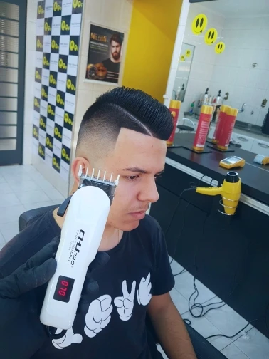 Новейший электрический триммер для волос с зарядкой от USB Мужская машинка