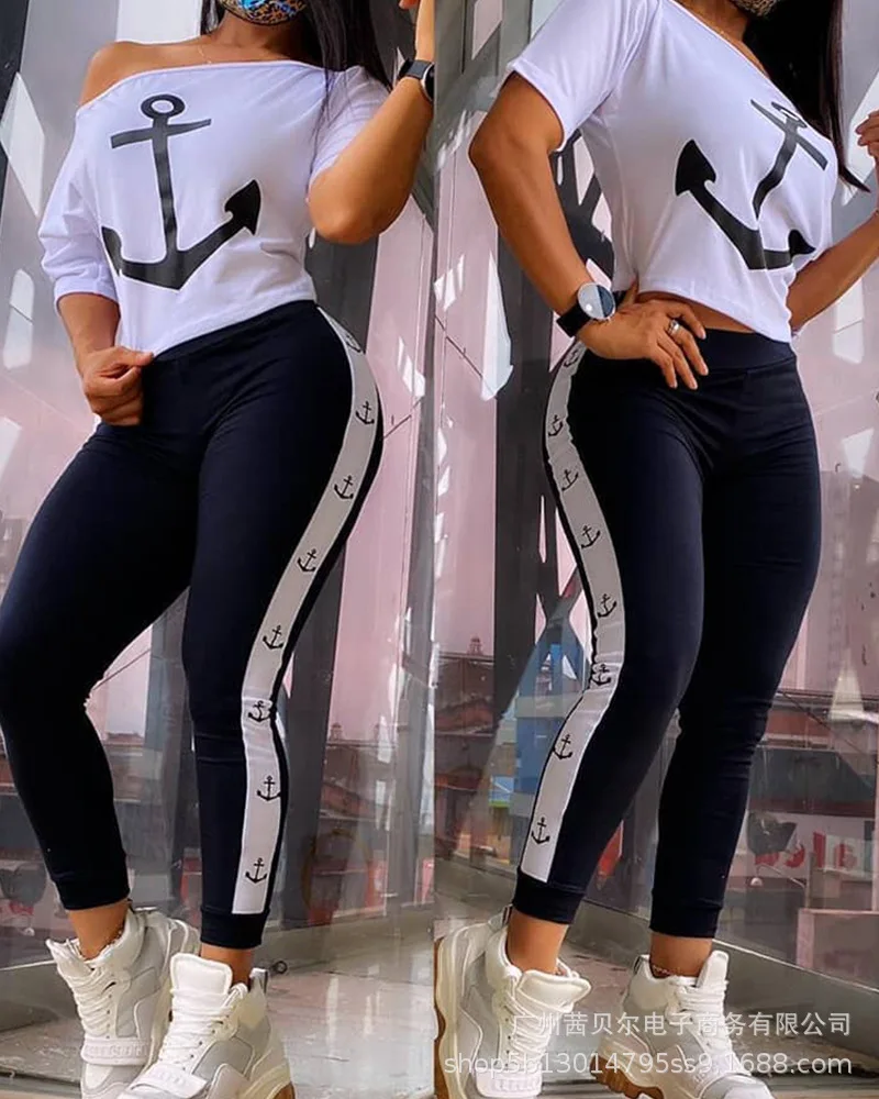 

2021 New Dark Blue Anchor Short-sleeved Top + Trousers Suit