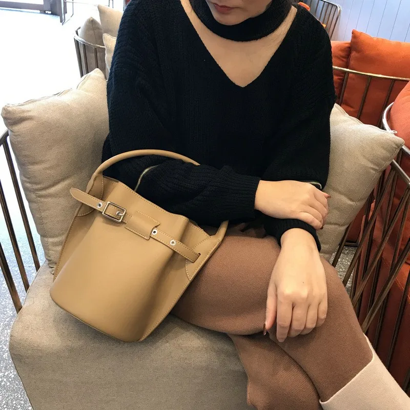 

Women Leather Buckle Fashion Bucket Bag Totes Sling Crossbody Bags Handbag Classic Composite Bag Solid Color Small Shoulder Bags