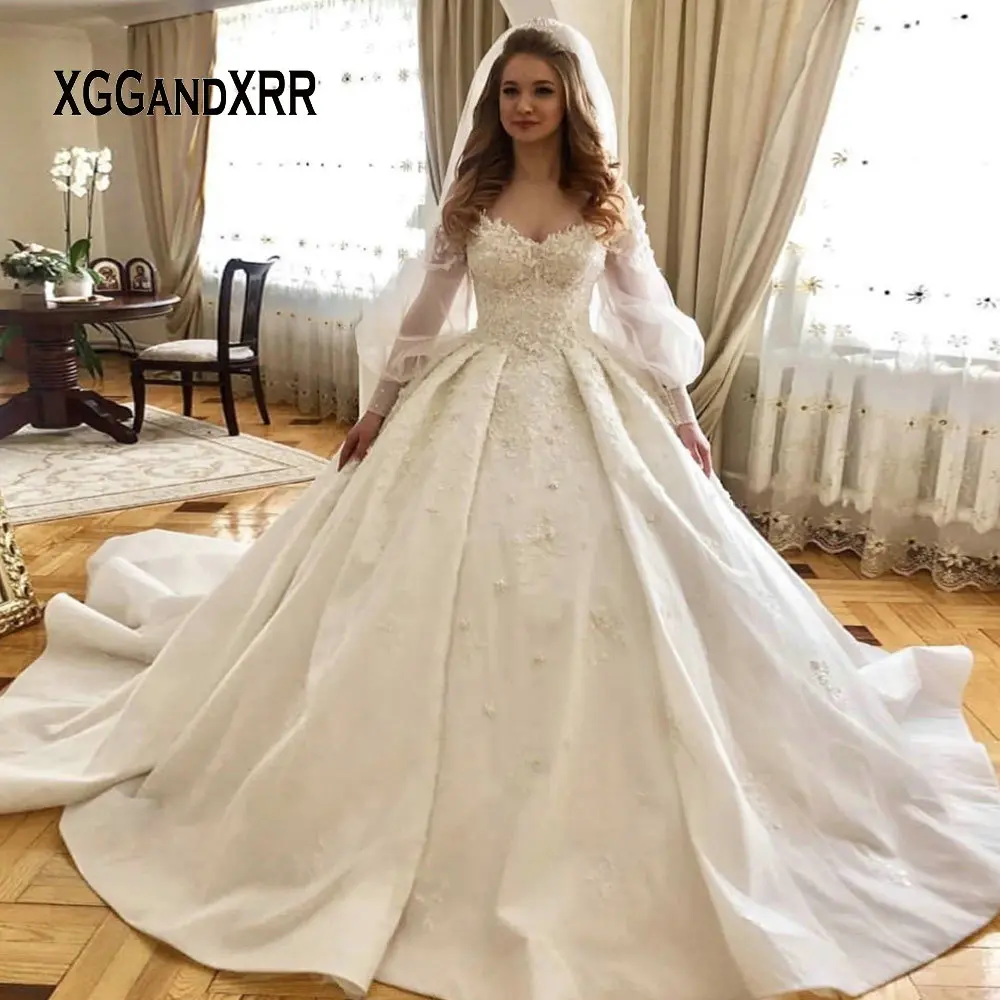 

Romantic Ball Gown Wedding Dress 2020 Bridal Gown V Neck Puff Sleeves Lace Applique Backless Beading Plus Size White Marriage