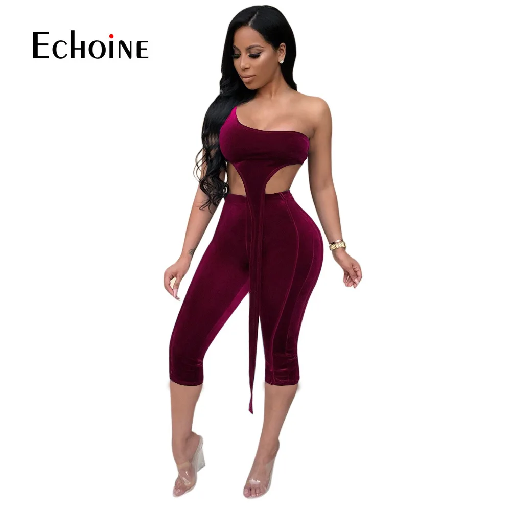 Женский бархатный комбинезон с вырезами черный из 2 предметов Осень