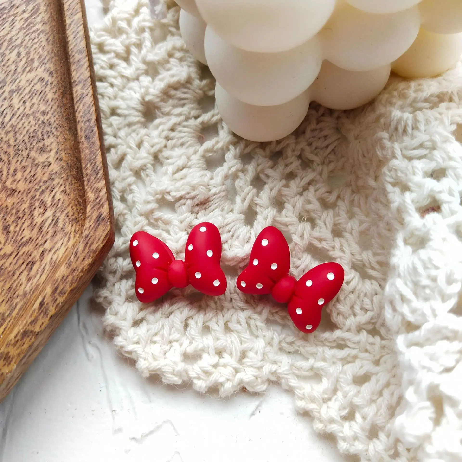 

Red Bowknot Cute Earrings Stud Anime Cartoon Fashion Earring For Women Resin Charm Jewelry 2022 New Gift Lovely Birthday