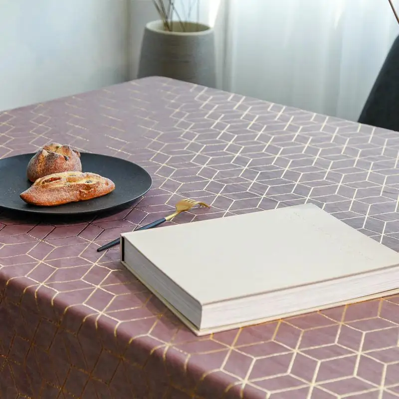 

1Pc Wedding Decoration Track On The Table Decoration and Accessor Rectangular Tablecloth Ramadan Gold Lattice Table Cover Cloth