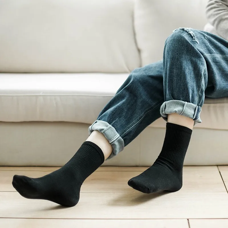 

Black and White Solid Color Casual Sports Women's Socks Unisex Breathable Ankle Socks Plain Color Cotton Socks