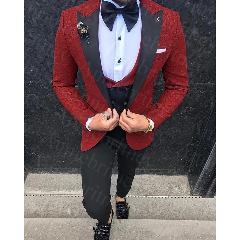 

Shinny Men Suit Red Blazer Black Pants Vest Set Groom Tuxedos Peak Lapel Male Suits Wedding Best Man 3 Pieces Prom Dress 2021