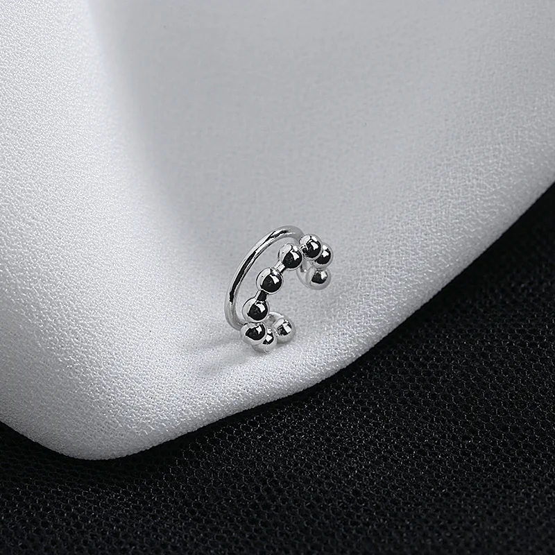 

Simply Design Ear Cuff For Women 1 pc Charming Metal Silvery Plating Earcuff Clip Earring Without Piercing Earrings Jewelry