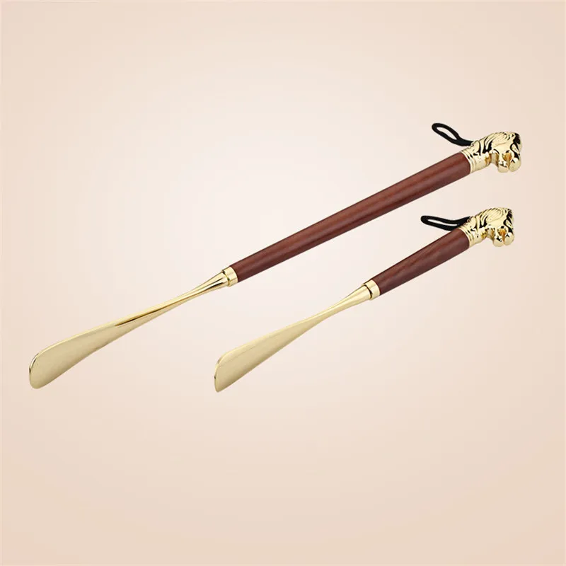 High-quality Delicate Lion Horse Head Metal Shoe Horn Luxury Shoe Pull-on Non-bending Alloy Solid Wood Shoes Pull-on Apparatus