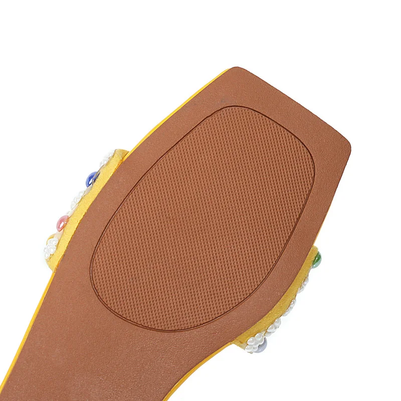 

New 2021 Ladies Summer Outside Modern Slippers for Women Flats Synthetic Leather Peep Toe Yellow Flower Fashion Slippers