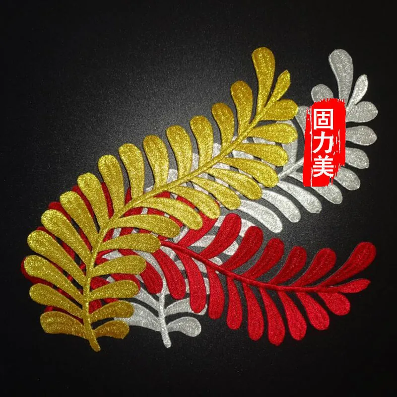 3 пары носков золотого серебряного цвета зеленый клей Утюг на палочке одежда