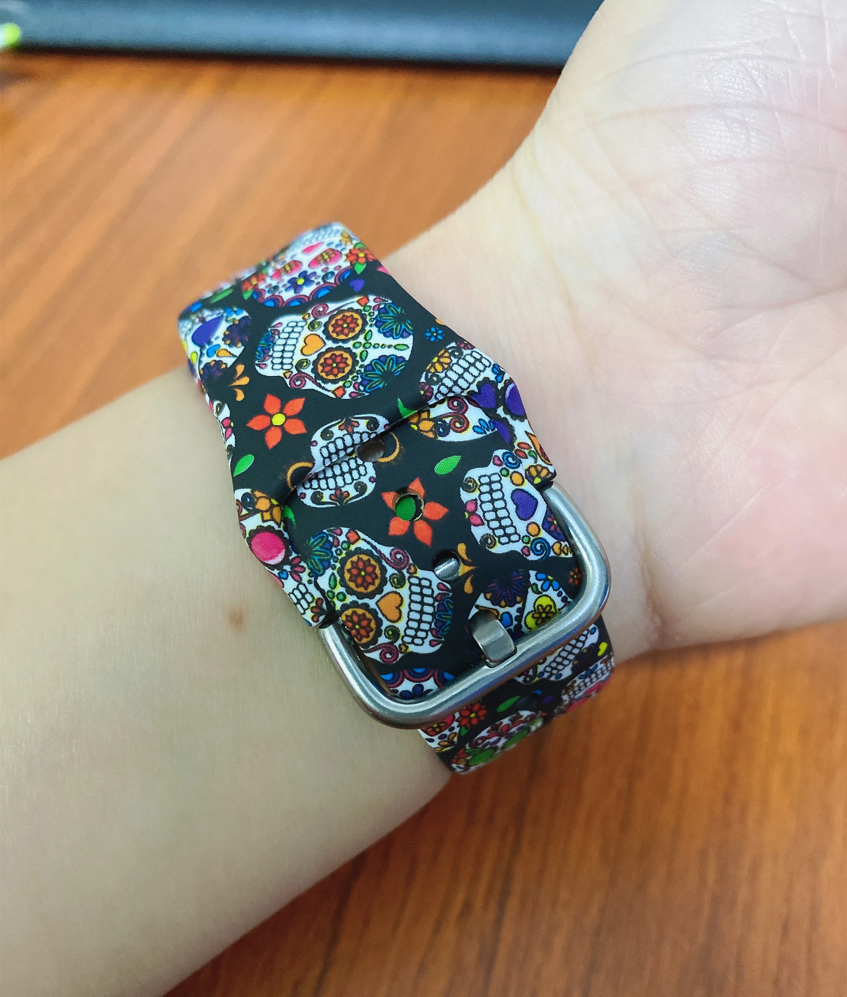 Strap for Apple Watch Band 44MM 40MM 45mm 40mm 38MM 42MM Leopard Printing Silicone Bracelet iWatch Series 7 6 SE 5 4 3