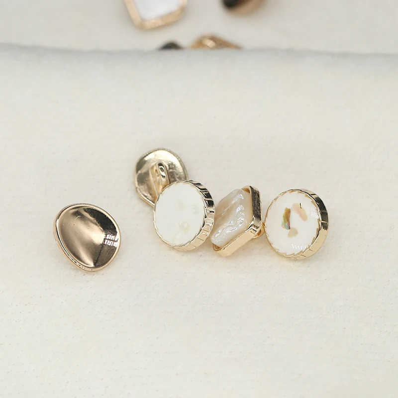 Жемчужная крошечная одежда золотая металлическая пуговицы декоративные