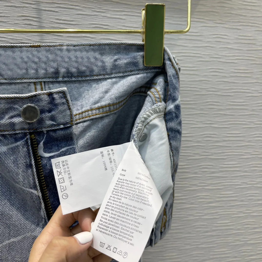 

Pebble Pattern Print Denim Pants Women Autumn 2021 High-end Brand 3D Cut Straight Blue Denim Pants Office Lady High Waist Jeans