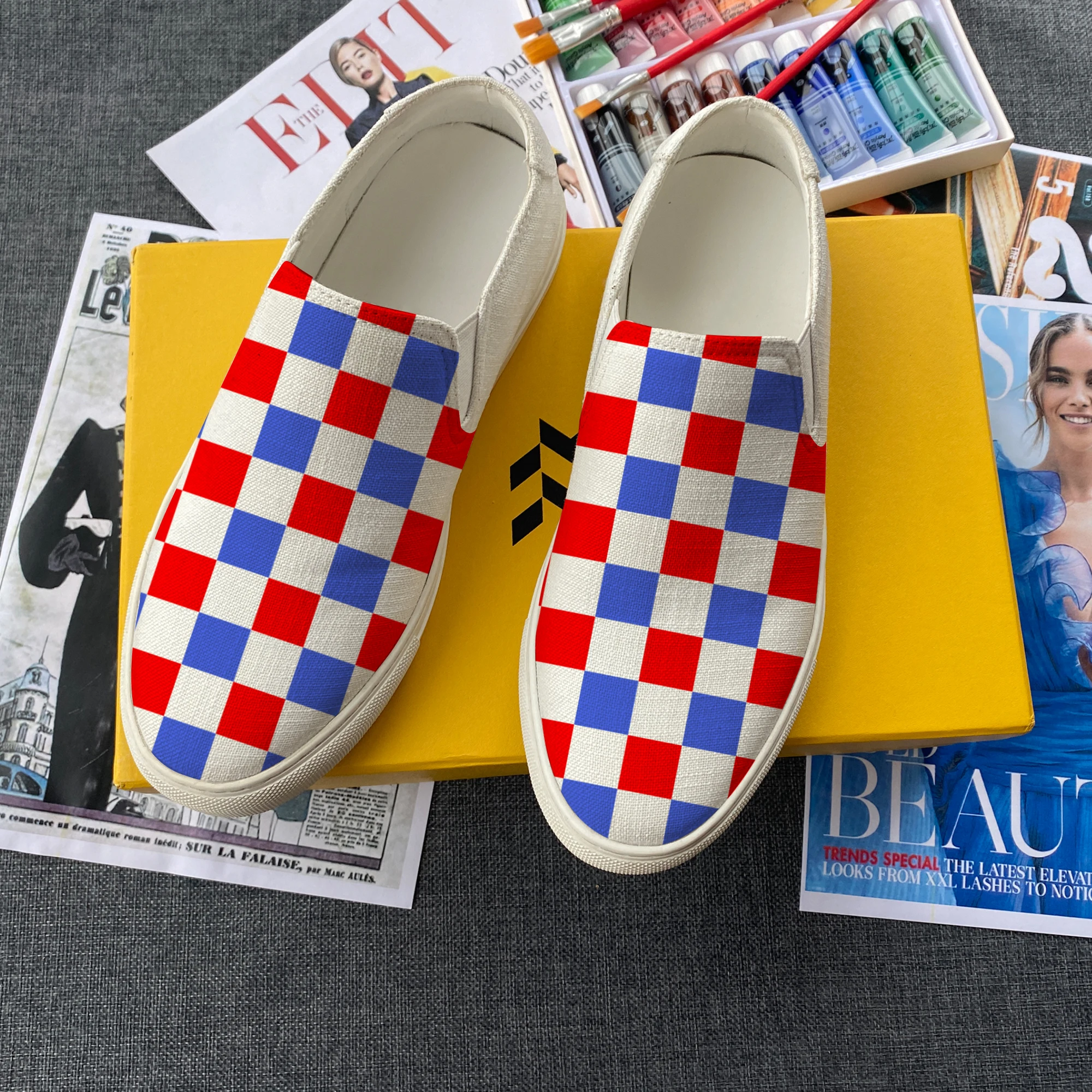 

Кроссовки женские в шахматном стиле, без шнуровки, повседневные Оригинальные люксовые дизайнерские, с принтом, лоферы для вождения, флаг СШ...