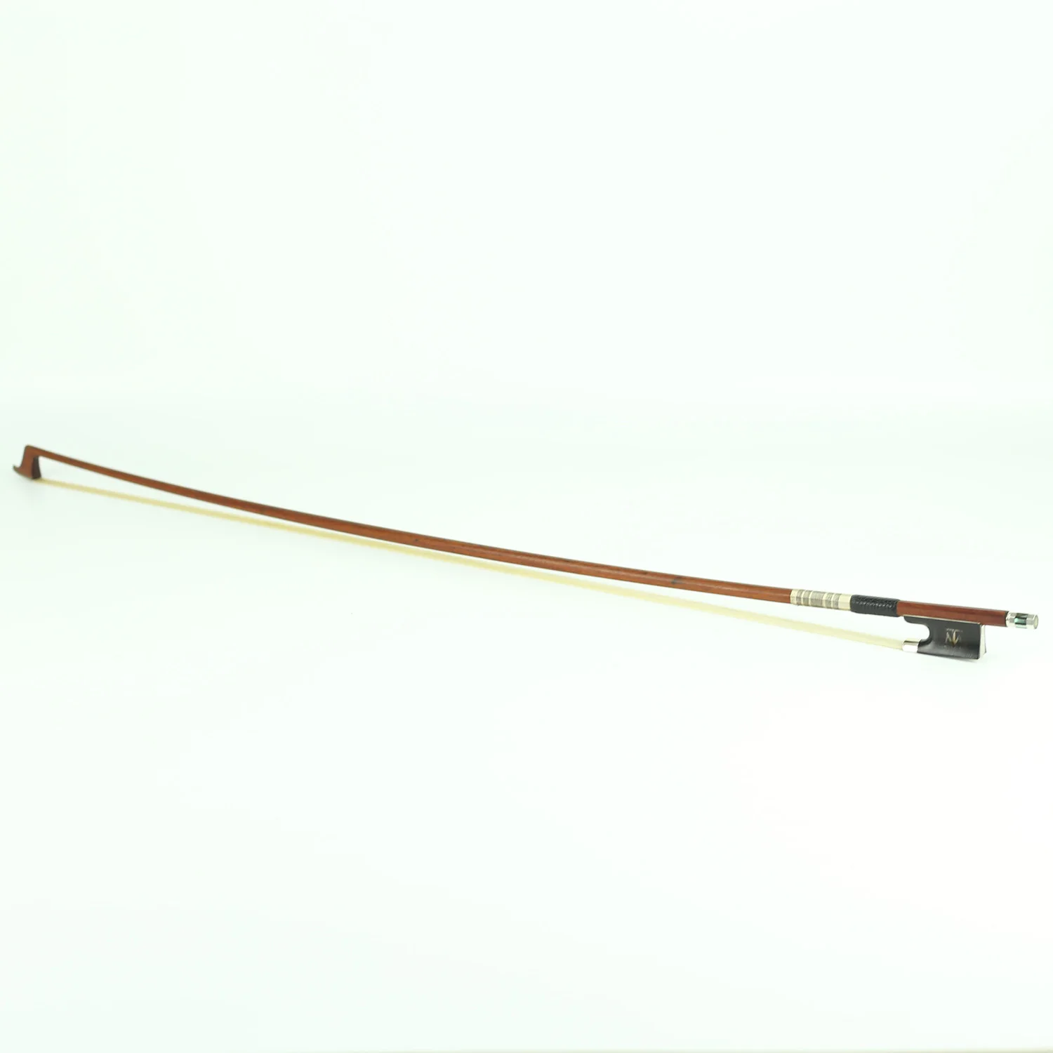 4/4 Размер MASTER Fine Pernambuco лук для скрипки сладкий тон серебро установлено хорошие характеристики &ltфактический