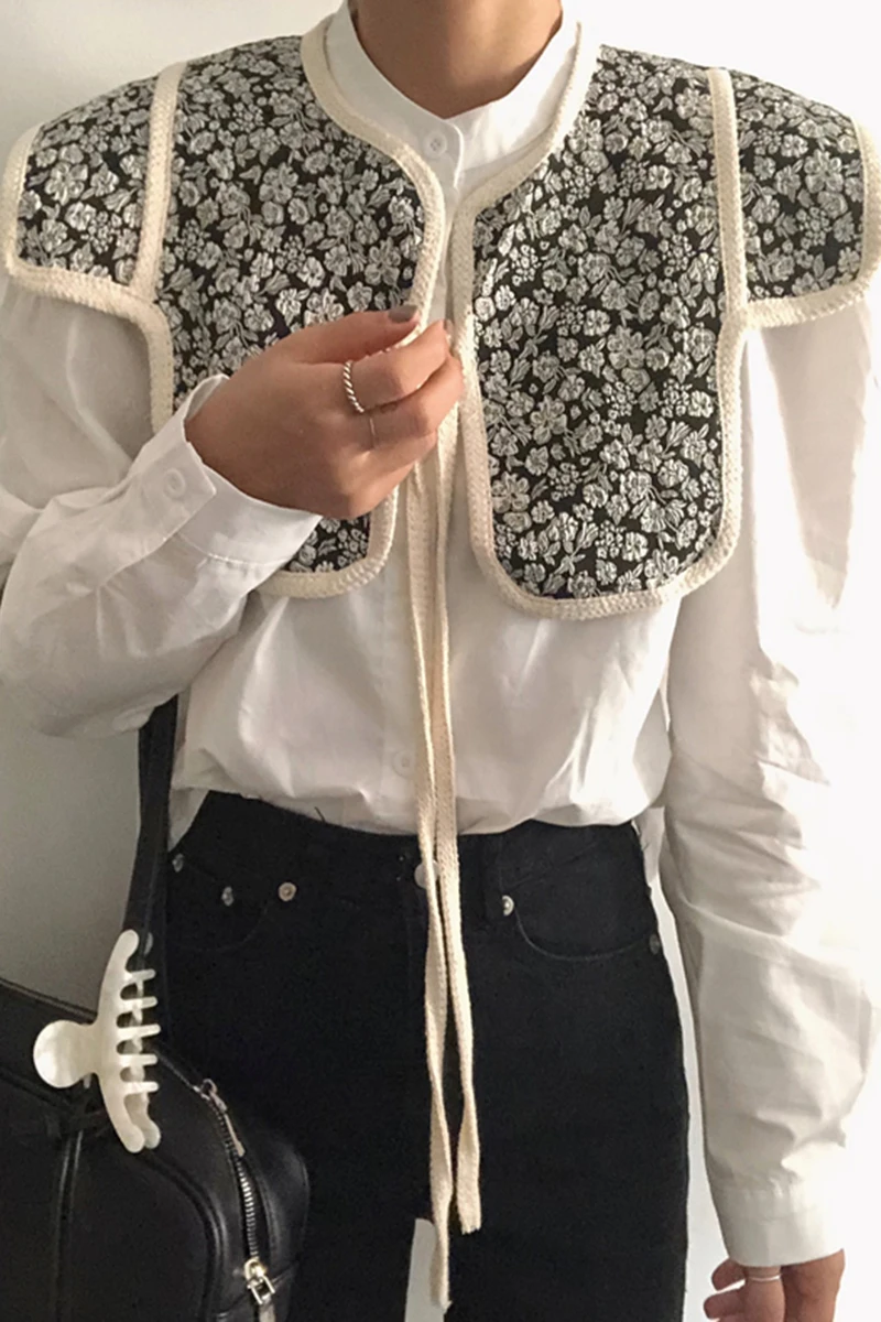 

ZCSMLL French Retro Hit Color Floral Lace Shawl and Stand-up Collar Single-breasted Loose Solid Color Long-sleeved Shirt