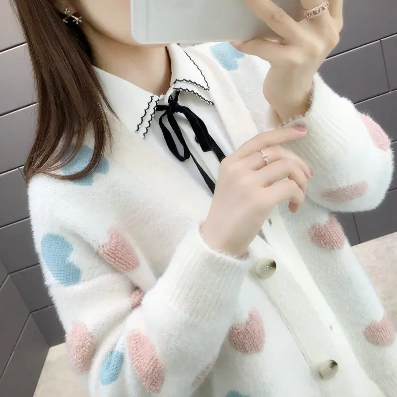 

Coat 2020 New Female Sweater Loose Short Knitted Cardigan For Autumn and Winter Mink Velvet Love Embroidered Jacket k1025