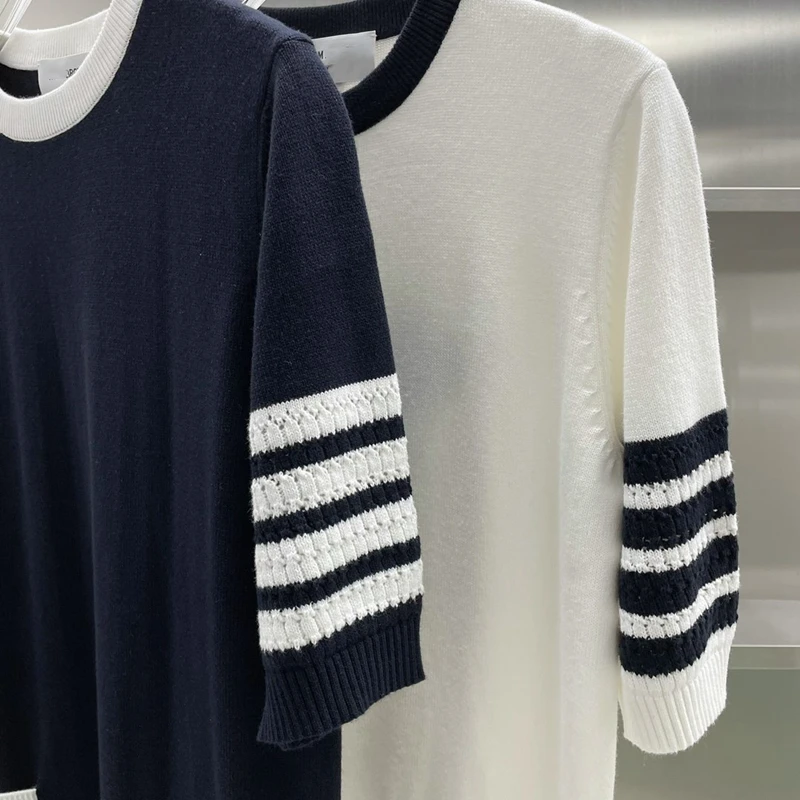 

Платье женское трикотажное с круглым вырезом, 2 цвета